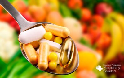 FRUTAS Y VERDURAS O MULTIVITAMÍNICOS